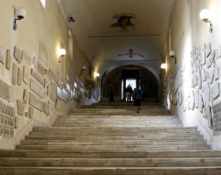Een bezoek aan de Sant’Agnese fuori le mura agnese_mura (9)