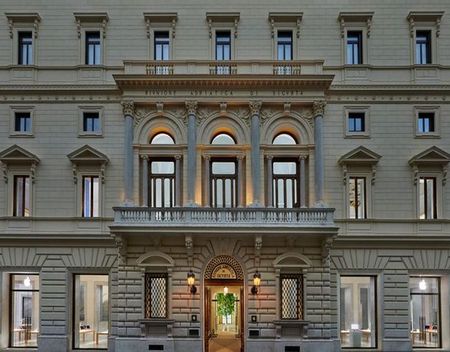 Grootste Apple-winkel van Italië opent in piekfijn gerestaureerde Palazzo Marignoli apple(6)