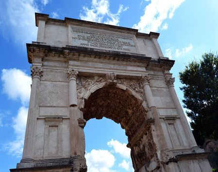 De mooiste Romeinse monumenten in beeld boog_titus