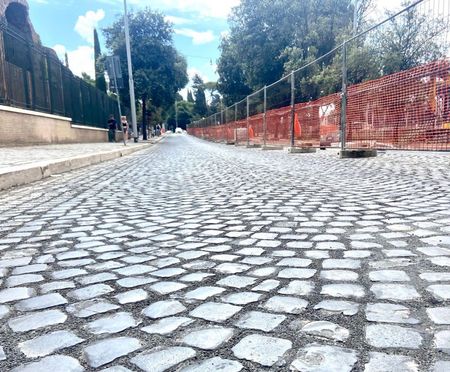 Via dei Cerchi in Rome volledig vernieuwd cerchi