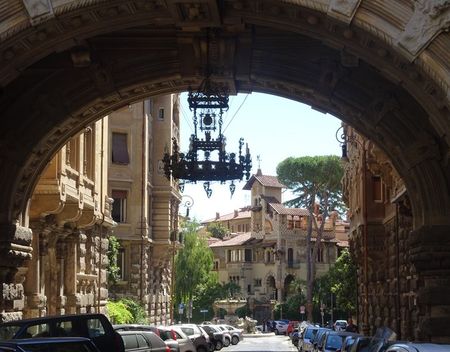 Een wandeling door Quartiere Coppedè in Rome coppede(1)
