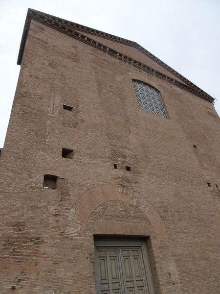 Een bezoek aan de Curia Iulia (I) curia (11)