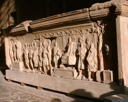Een bezoek aan de Curia Iulia (II) curia_iulia (27)