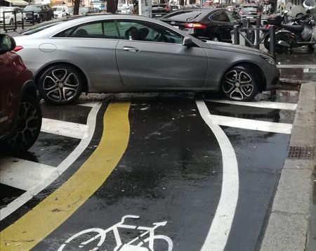 Steeds minder Romeinen maken gebruik van openbaar vervoer fietspaden (2)