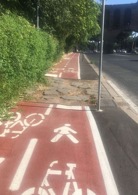 Steeds minder Romeinen maken gebruik van openbaar vervoer fietspaden (5)
