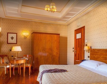 Duizend hotels gesloten in Rome, wie toch open is wacht op boekingen hotelcrisis(15)