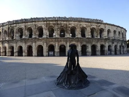 nimes_arena