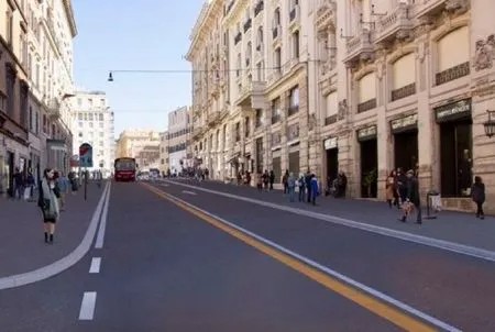 Via del Tritone en Via dei Due Macelli worden heraangelegd met privégeld viatritone1