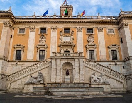 Stadsbestuur van Rome gaat op zoek naar gulle miljardairs projecten(8)