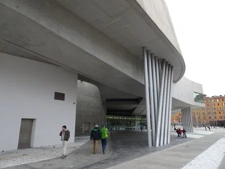 MAXXI (6)