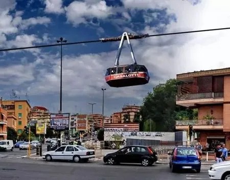 Elektrische boten op de Tiber en kabelbanen boven Rome kabelbaan(3)