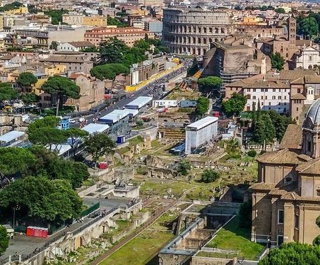 Rome wil het jarenlang verwaarloosde Palazzo Silvestri-Rivaldi restaureren viaforiimperiali2