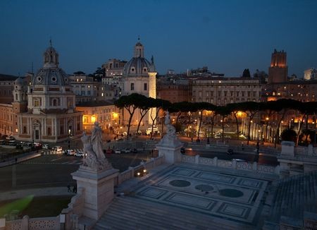 Italianen moeten oudejaarsavond thuis vieren rome_avond