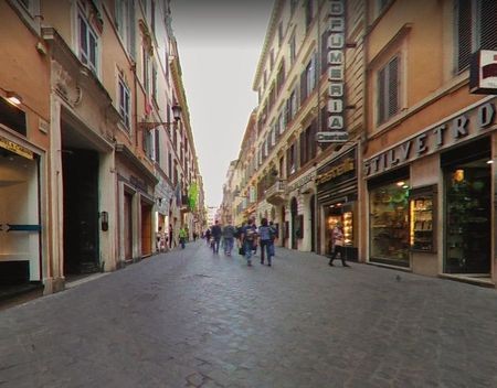 Winkeliers in Rome proberen te overleven handel(5)