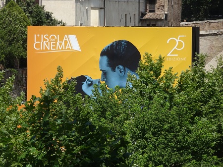 25 jaar zomerfilms op het Tibereiland isola