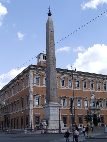 Een kennismaking met het Palazzo Lateranense lateranense (3)