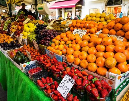 Voedingsmarkten in Rome mogen langer openblijven markt1