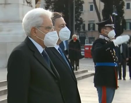 Kanonschoten voor president Sergio Mattarella mattarella_draghi