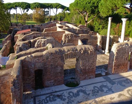 De mooiste Romeinse monumenten in beeld ostia_antica1