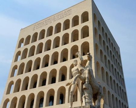 Fendi wil hoofdkwartier in EUR-wijk nu en dan openstellen voor bezoekers palazzo_lavoro_fendi (1)