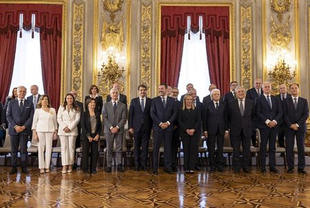 Georgia Meloni legt eed af als eerste vrouwelijke premier van Italië regering_meloni2