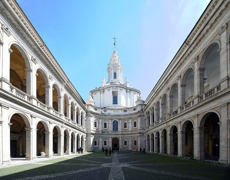 De ongelooflijke architectuur van de Sant’Ivo alla Sapienza santivo2