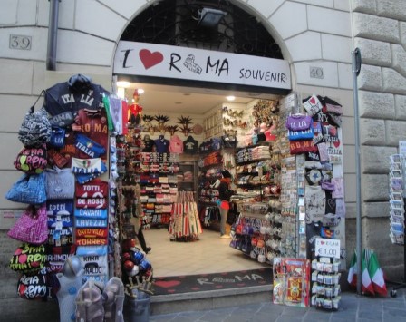 Iconische winkel in Trastevere verdwenen souvenir (26)