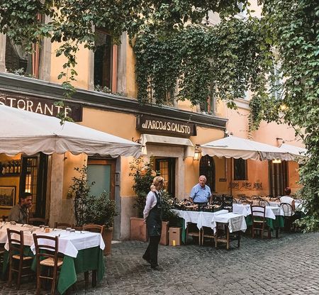Restaurants in Rome snakken naar toeristen terras1