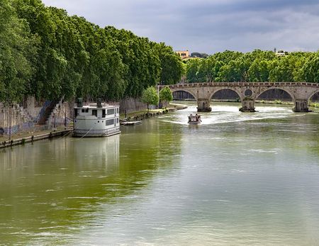Ontspanningsstrand Tiberis in Rome opnieuw geopend Tiberis2