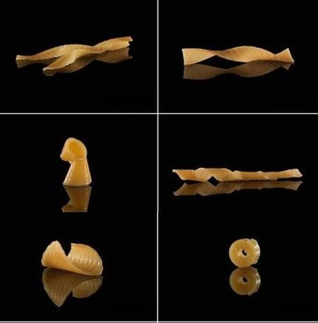 Nieuwe pasta verandert tijdens het koken in je favoriete vorm transform_pasta (10)