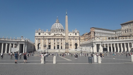 Nieuwe website voor het Vaticaan vaticansite